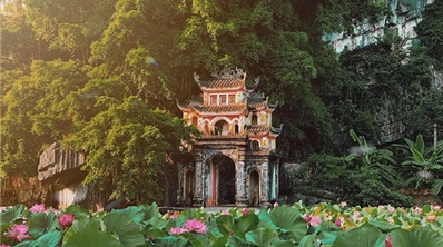 Ninh Binh A Day to King Kong's Home